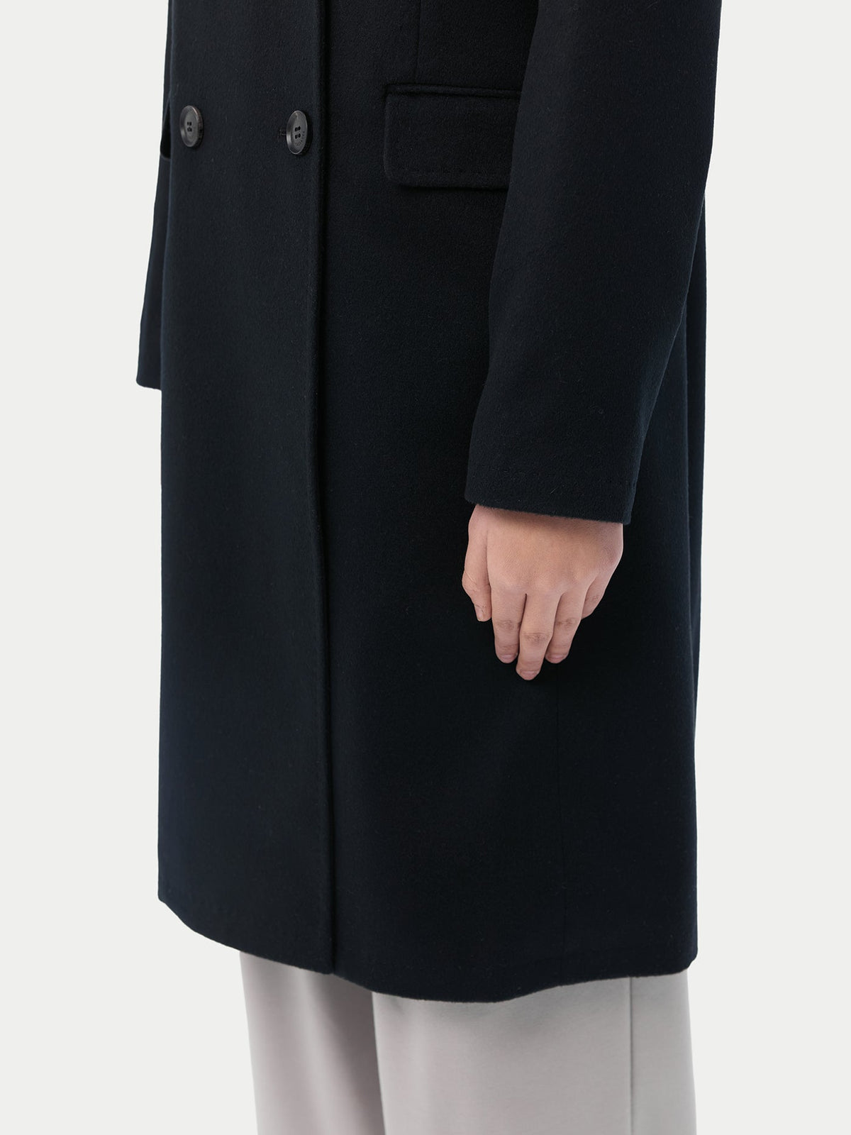 Notch Lapel Midi-length Cashmere Coat — Black
