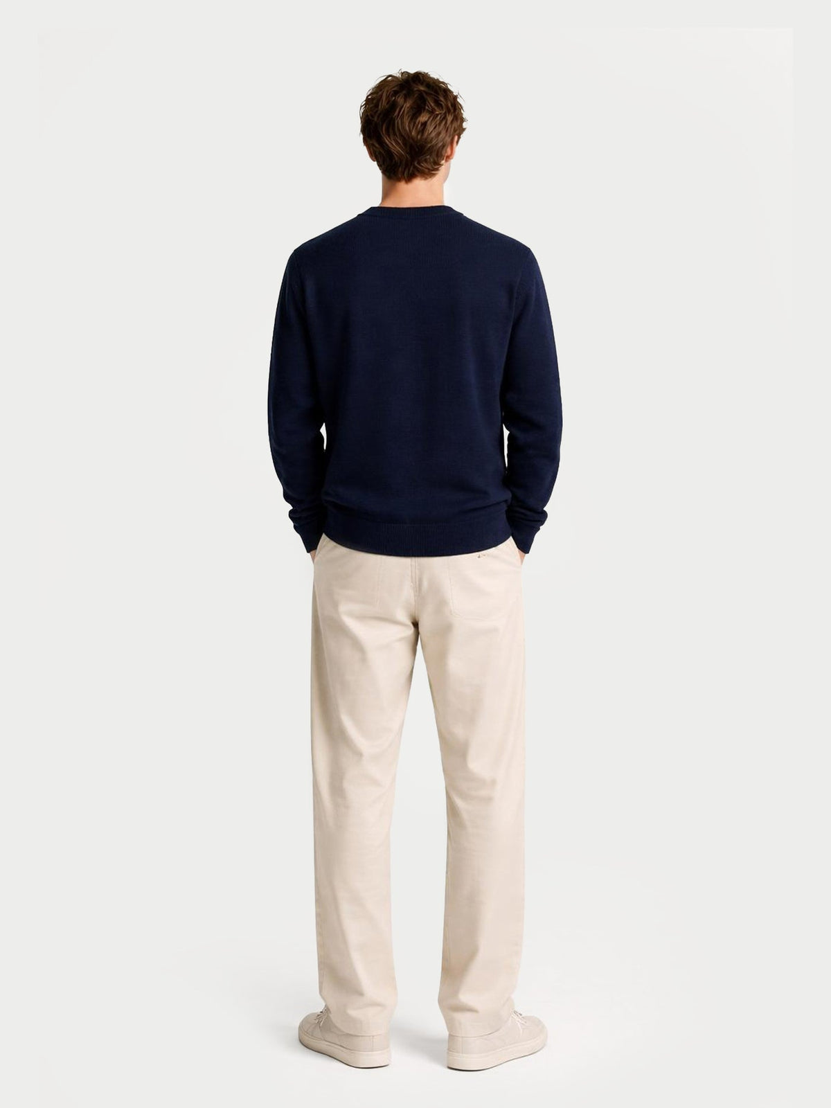Essential Crewneck Cashmere Sweater — Navy