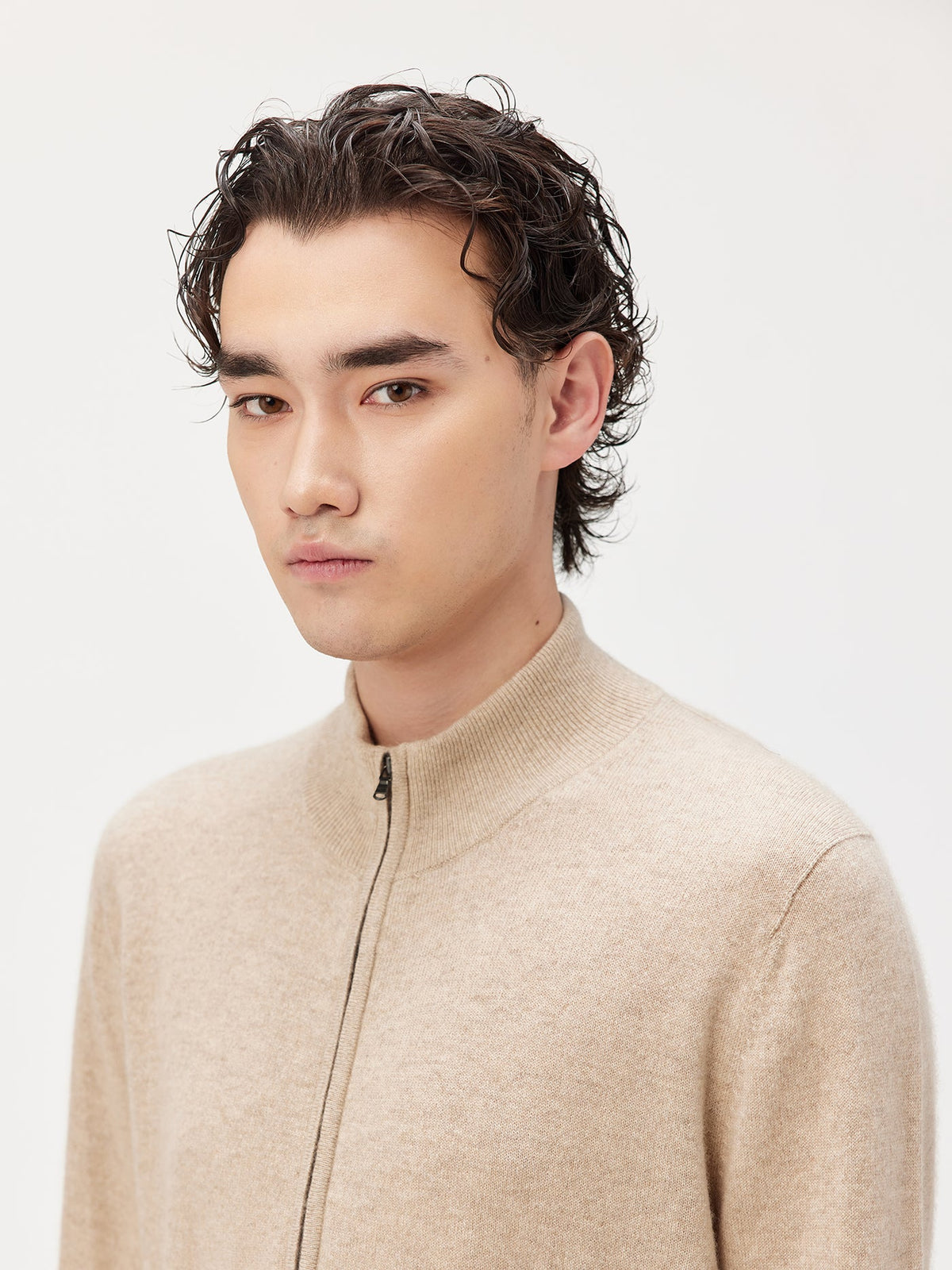 Essential Full-zip Cashmere Cardigan — Soft Beige