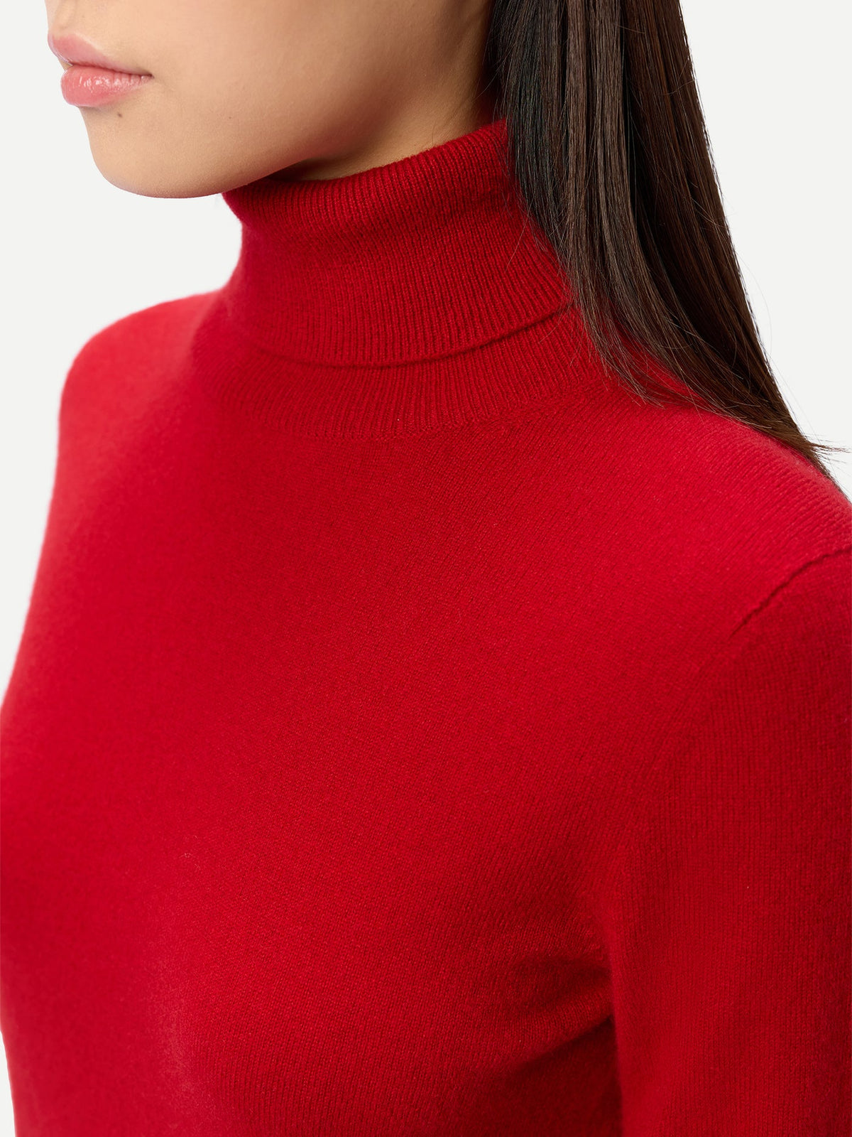 Timeless Cashmere Turtleneck Sweater — Warm Red