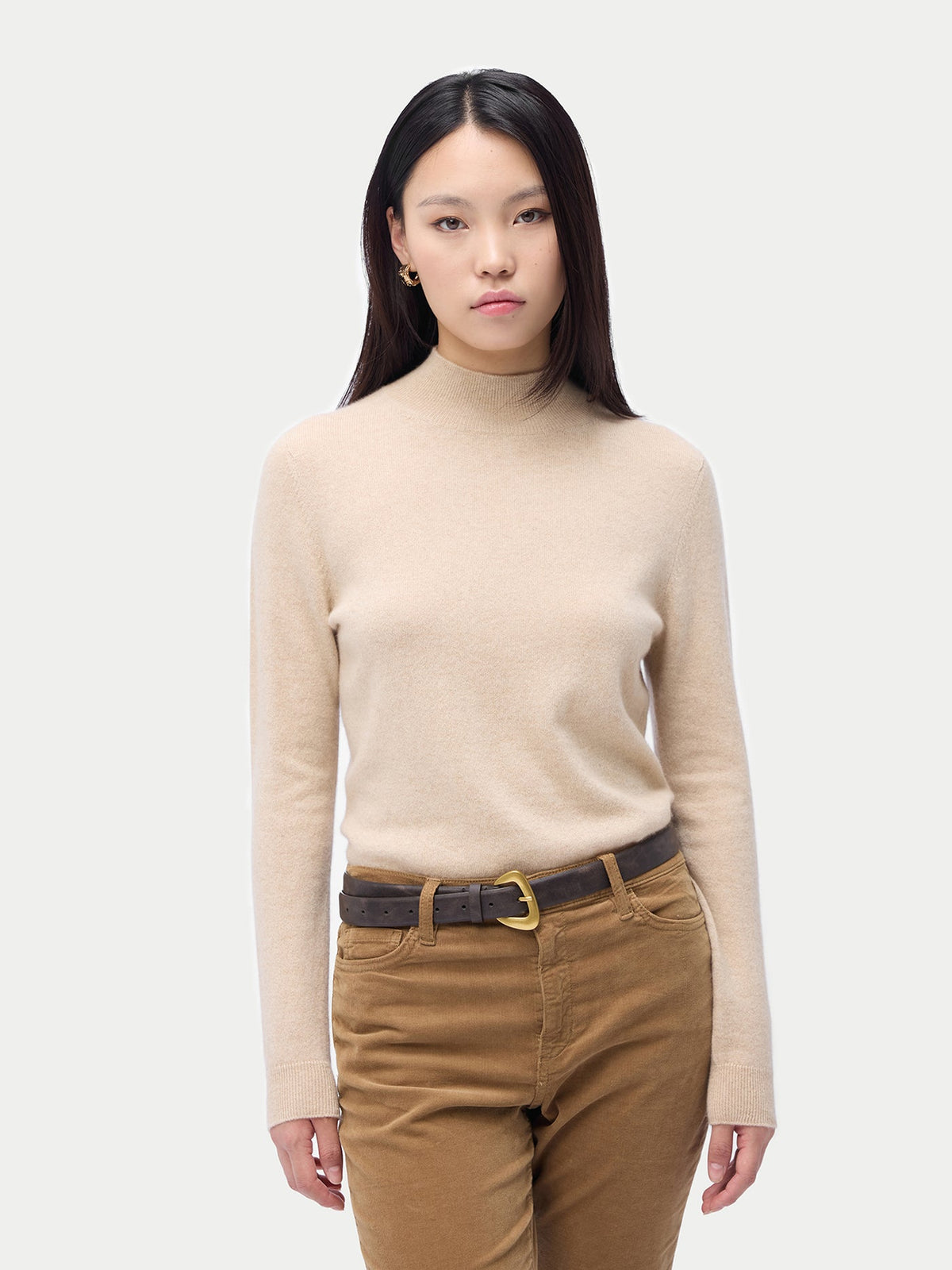 Essential Cashmere Mock Neck Sweater — Beige