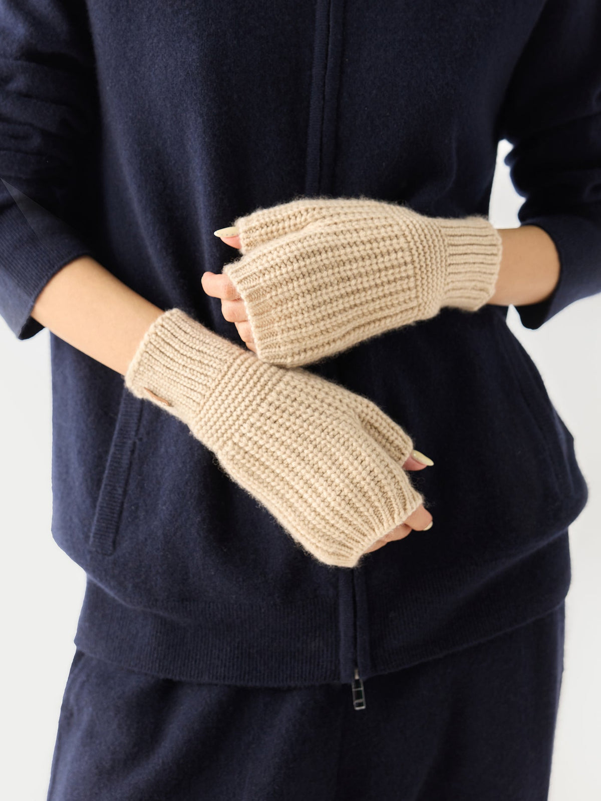 Rib-knit Cashmere Gloves — Beige