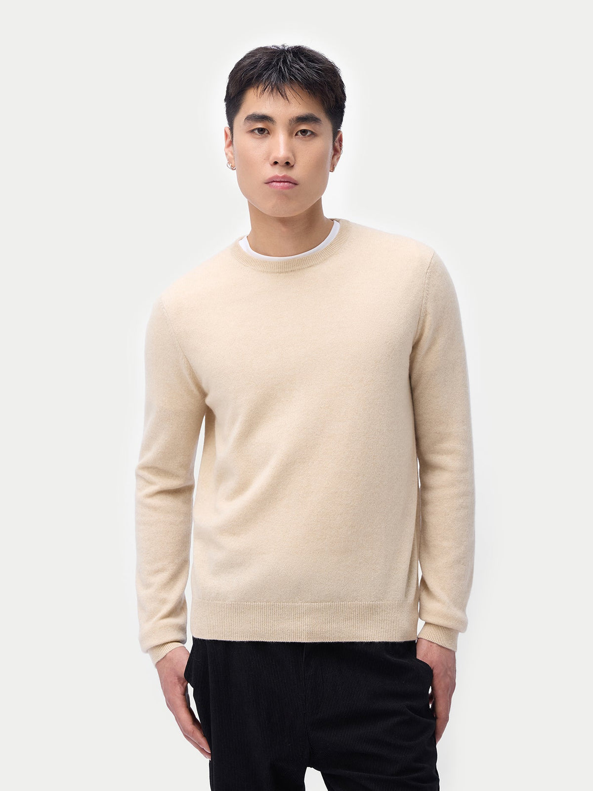 Essential Crewneck Cashmere Sweater — Beige
