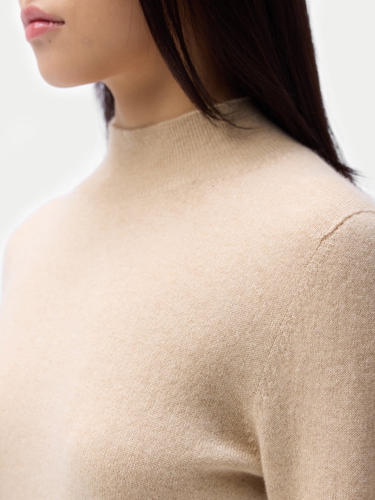 Essential Cashmere Mock Neck Sweater — Beige