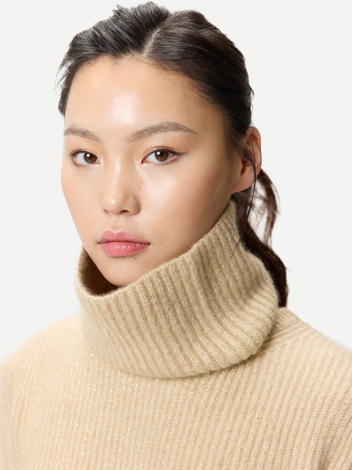 Cashmere Sweater With Detachable Collar — Beige