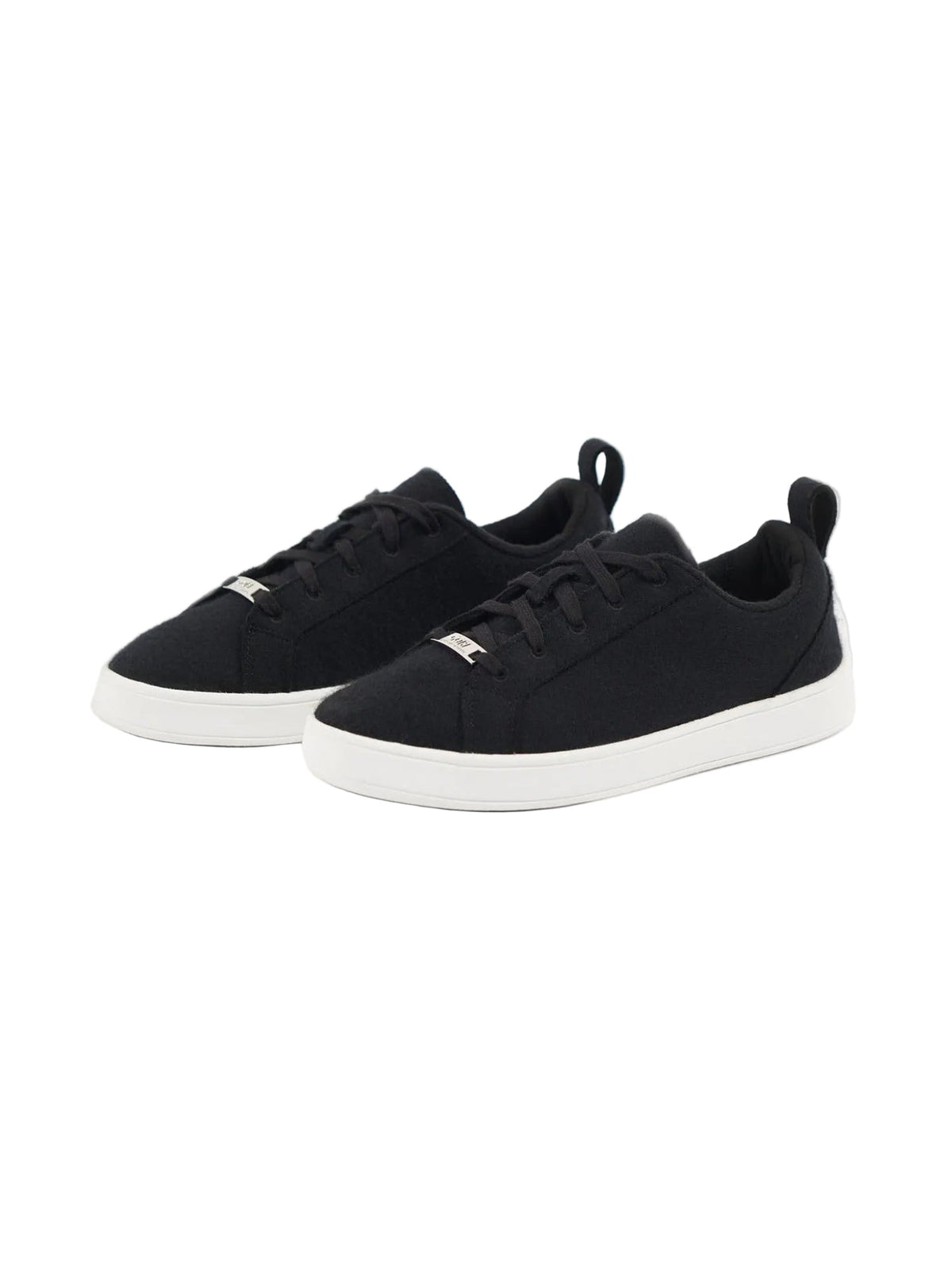 Cashmere Low Ankle Sneakers — Black