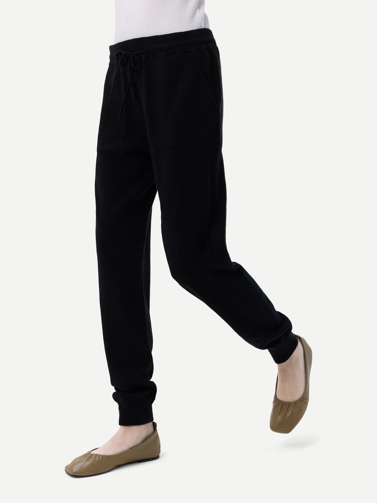 Cuffed Cashmere Jogger — Black