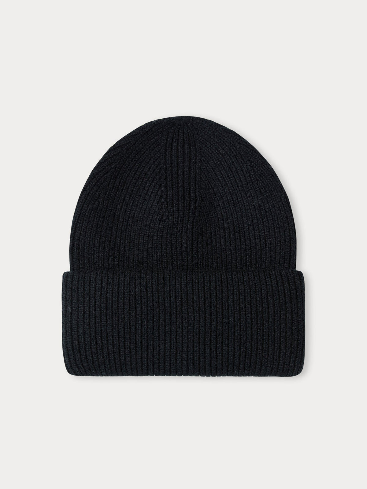 Ribbed Chunky Beanie — Black
