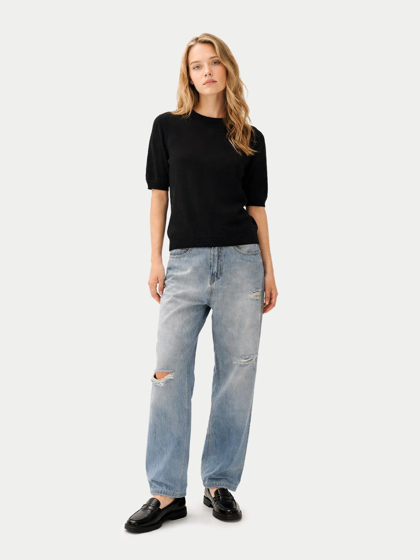 Relaxed Cashmere Sweater — Black
