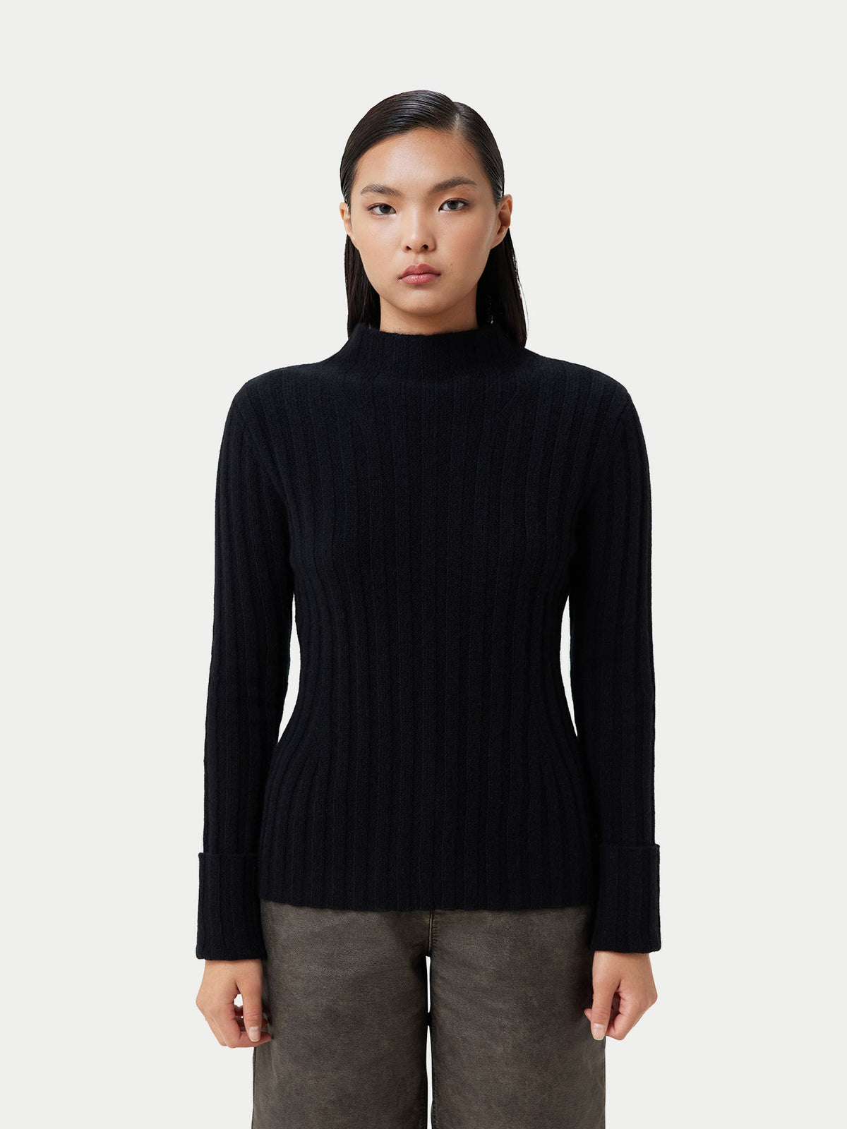 Cashmere Turn-up Cuffs Sweater — Black