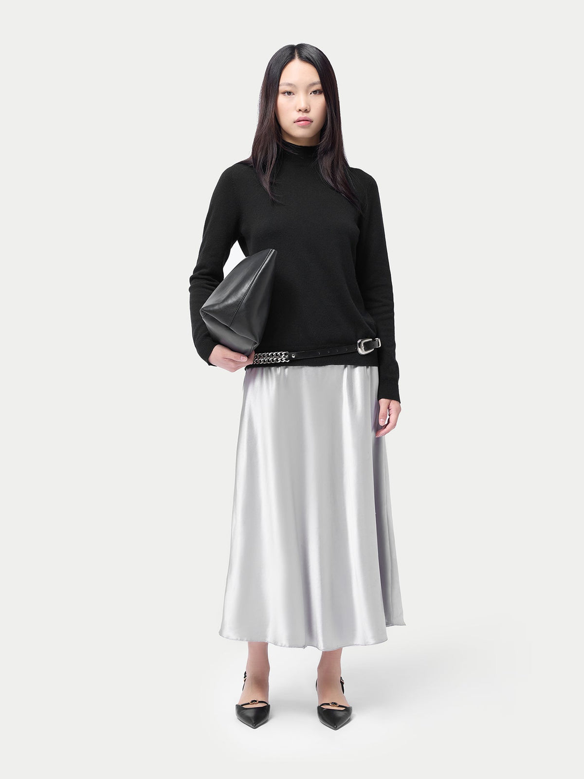 Essential Cashmere Mock Neck Sweater — Black