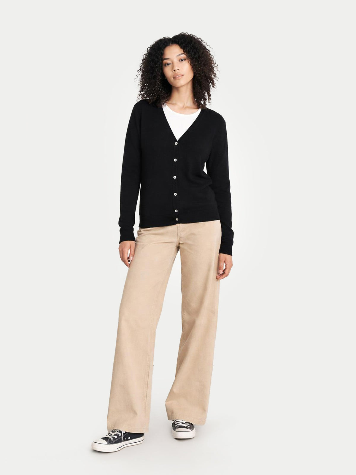 Essential Cashmere V-neck Cardigan — Black