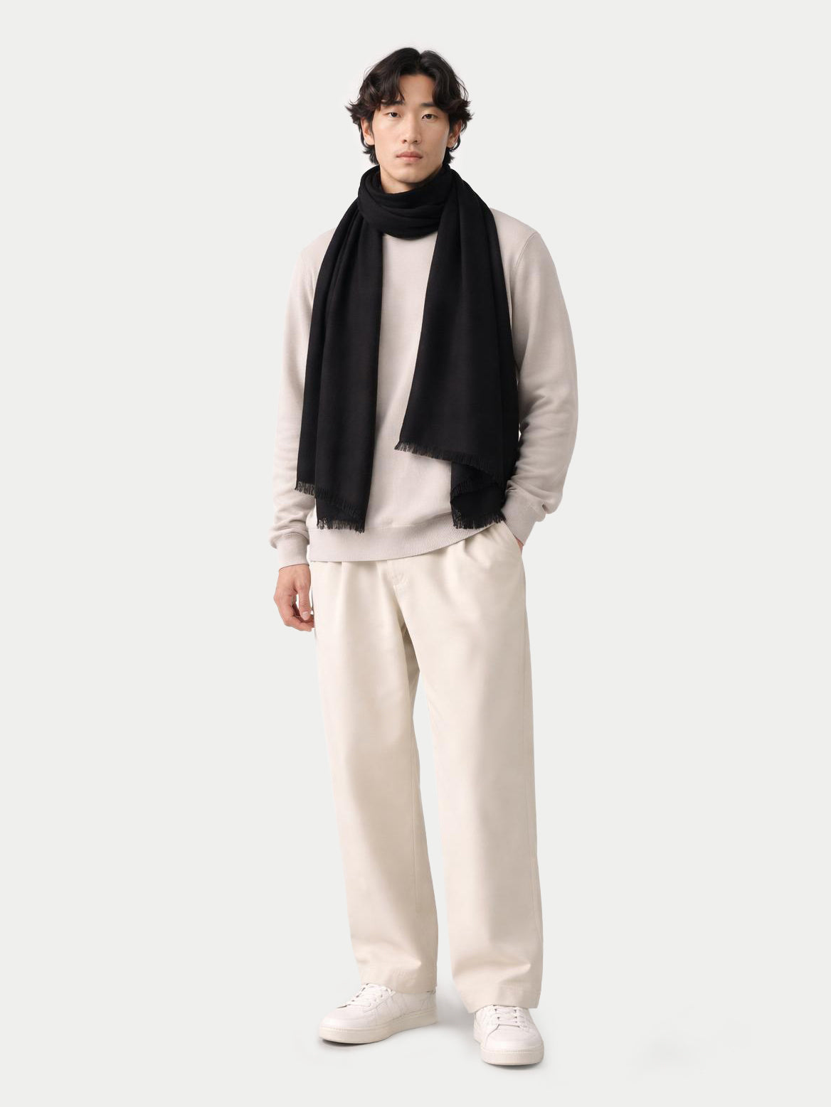 Lightweight Cashmere Woven Scarf — Black