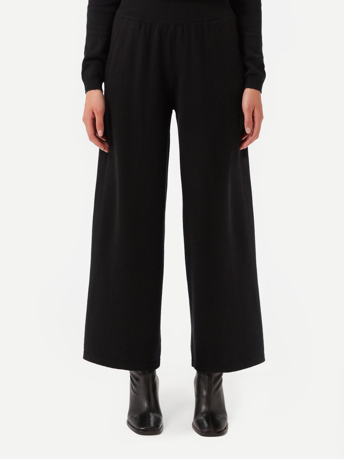 Wide-leg Cashmere Pants — Black