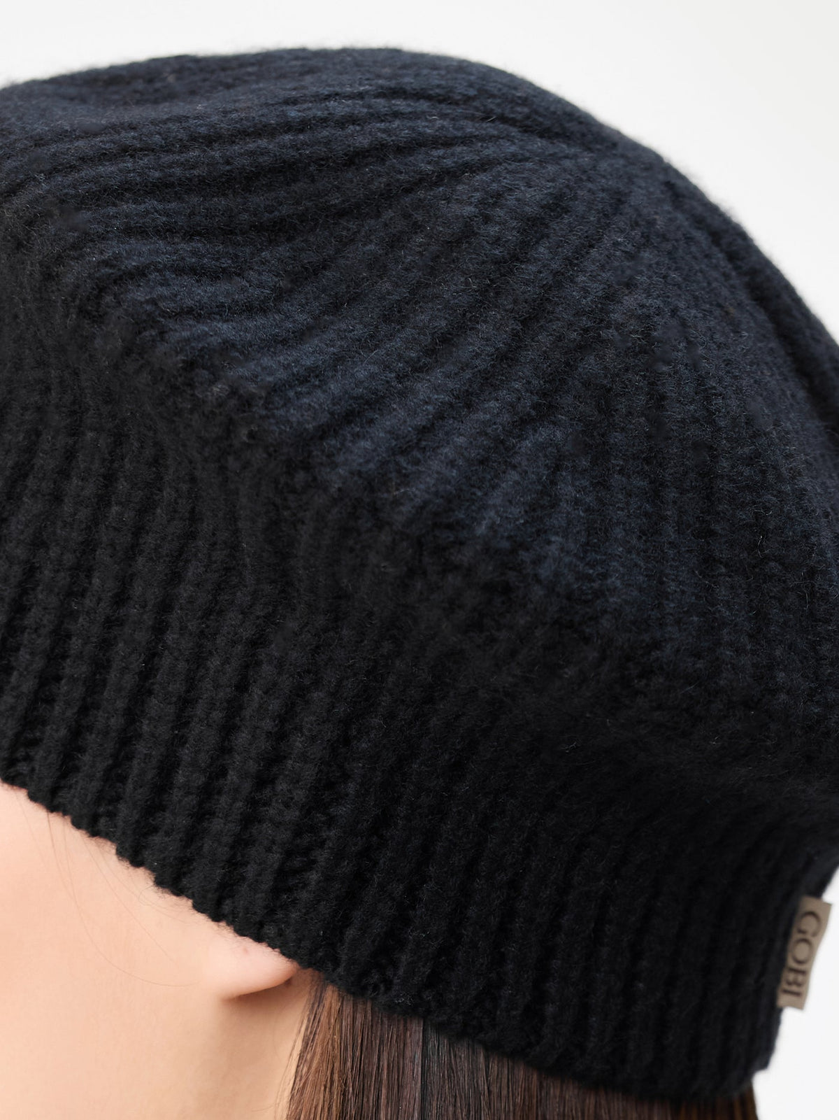 Textured Knit Beret — Black