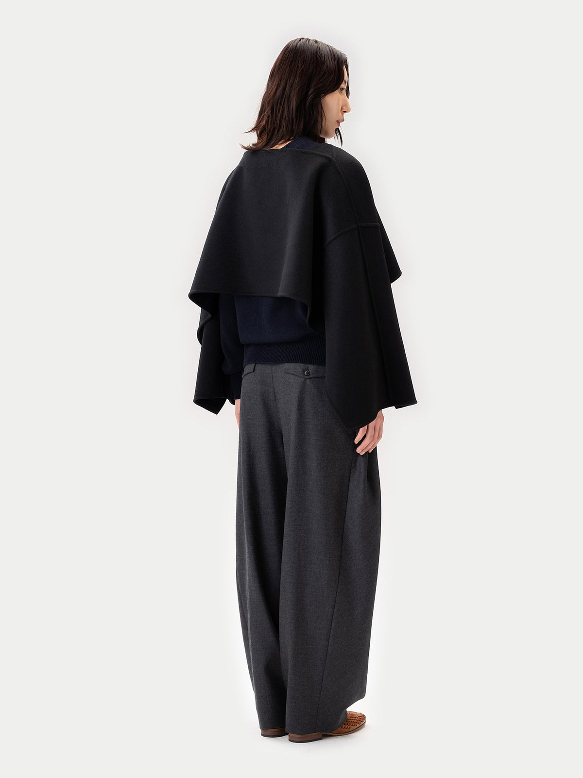 Versatile Cashmere Poncho — Black