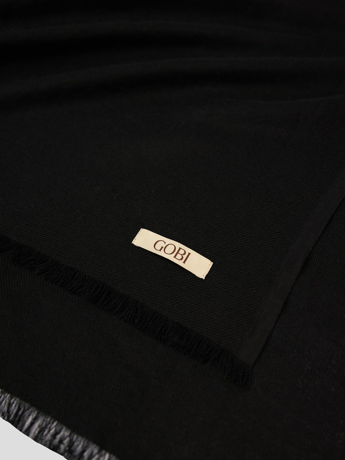 Lightweight Cashmere Woven Scarf — Black