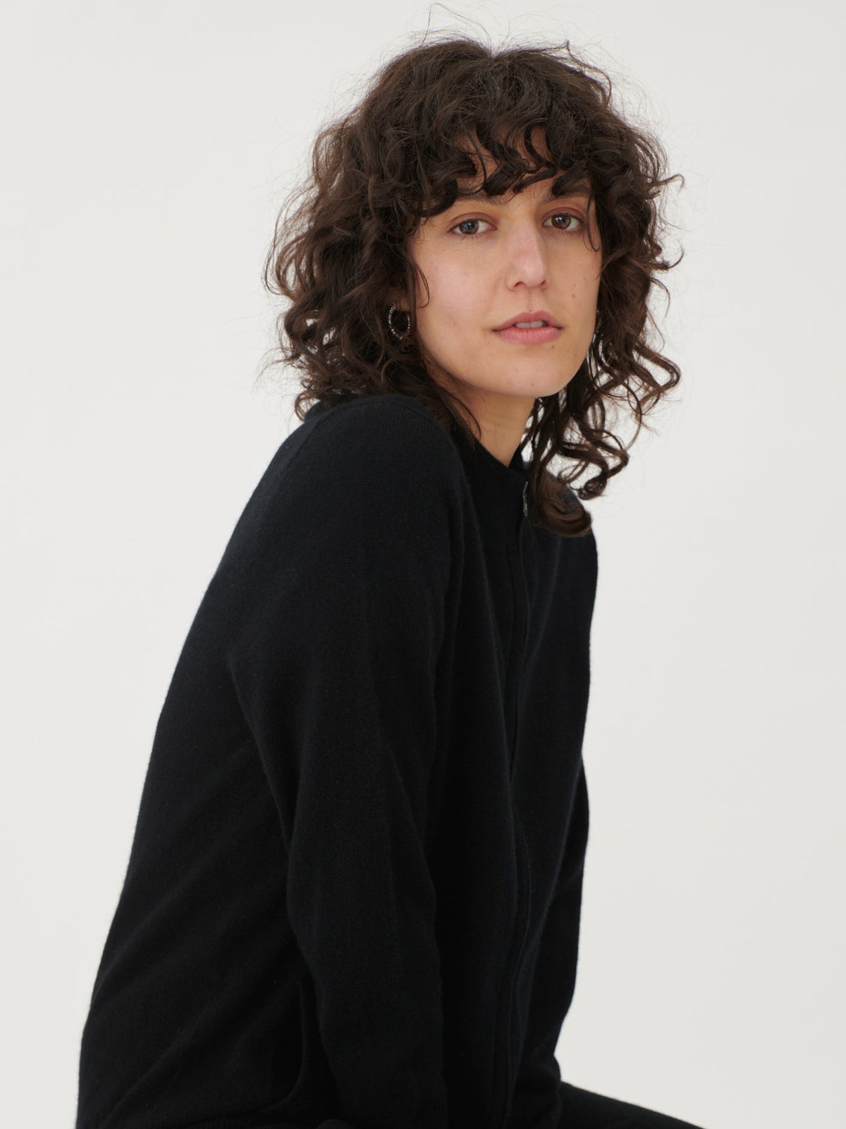 Essential Natural Color Cashmere Full-zip Cardigan — Black