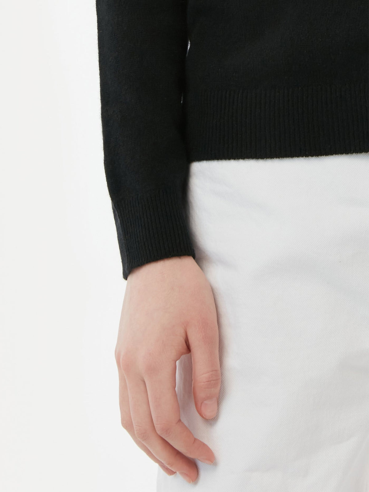 Cashmere Hat & Sweater Set — Black