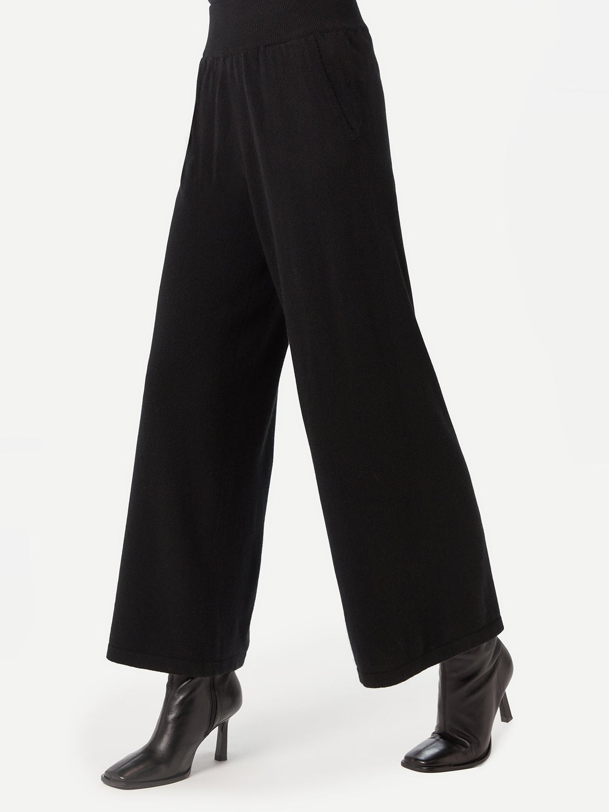 Wide-leg Cashmere Pants — Black