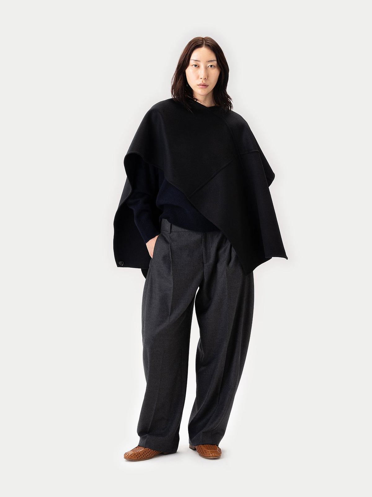 Versatile Cashmere Poncho — Black