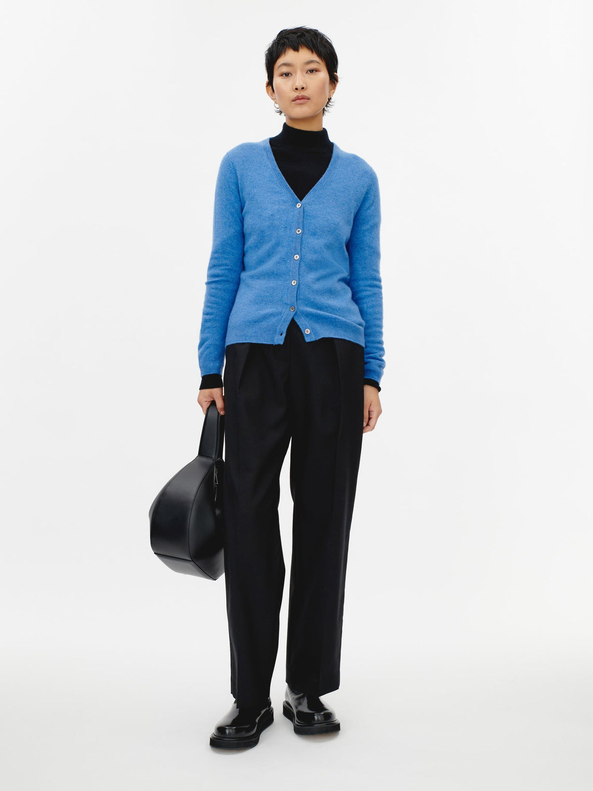Essential Cashmere V-neck Cardigan — Blue
