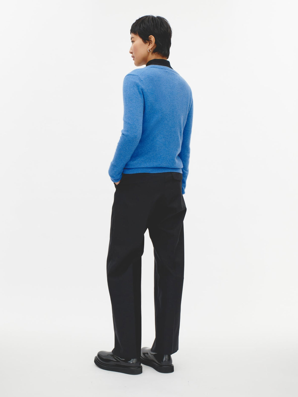 Essential Cashmere V-neck Cardigan — Blue