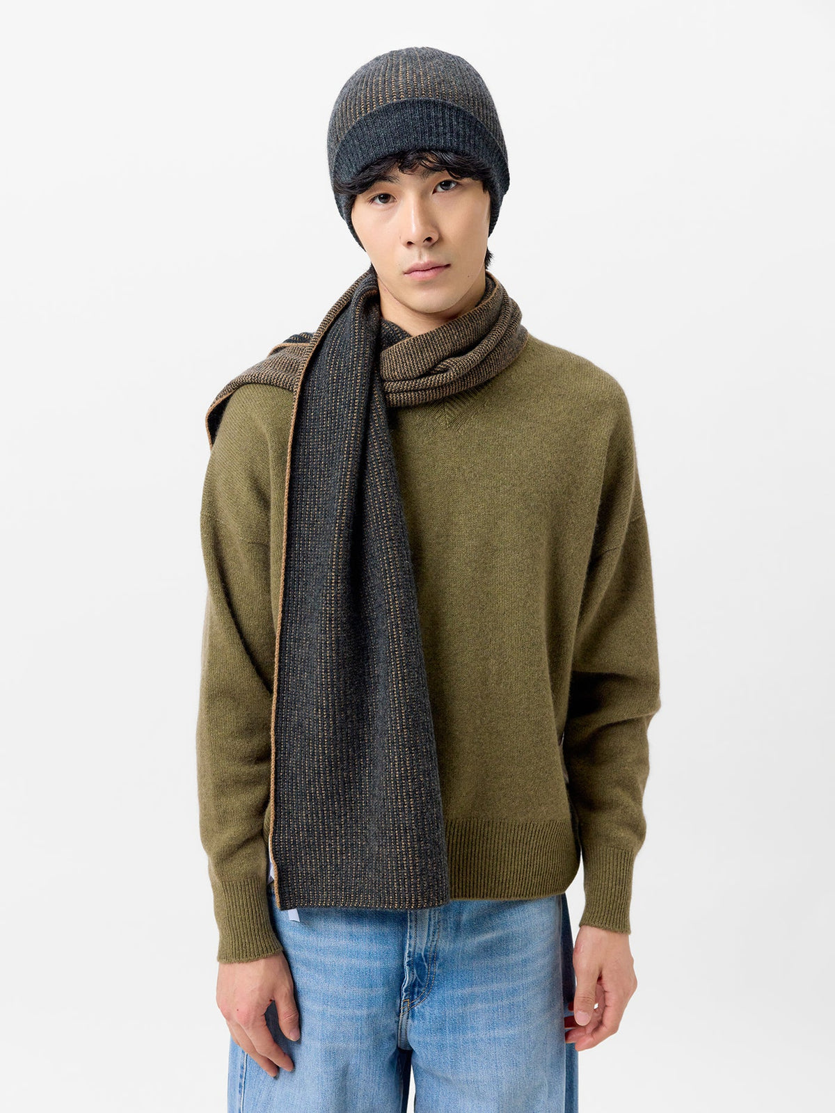 Cashmere Ribbed Knit Hat — Charcoal