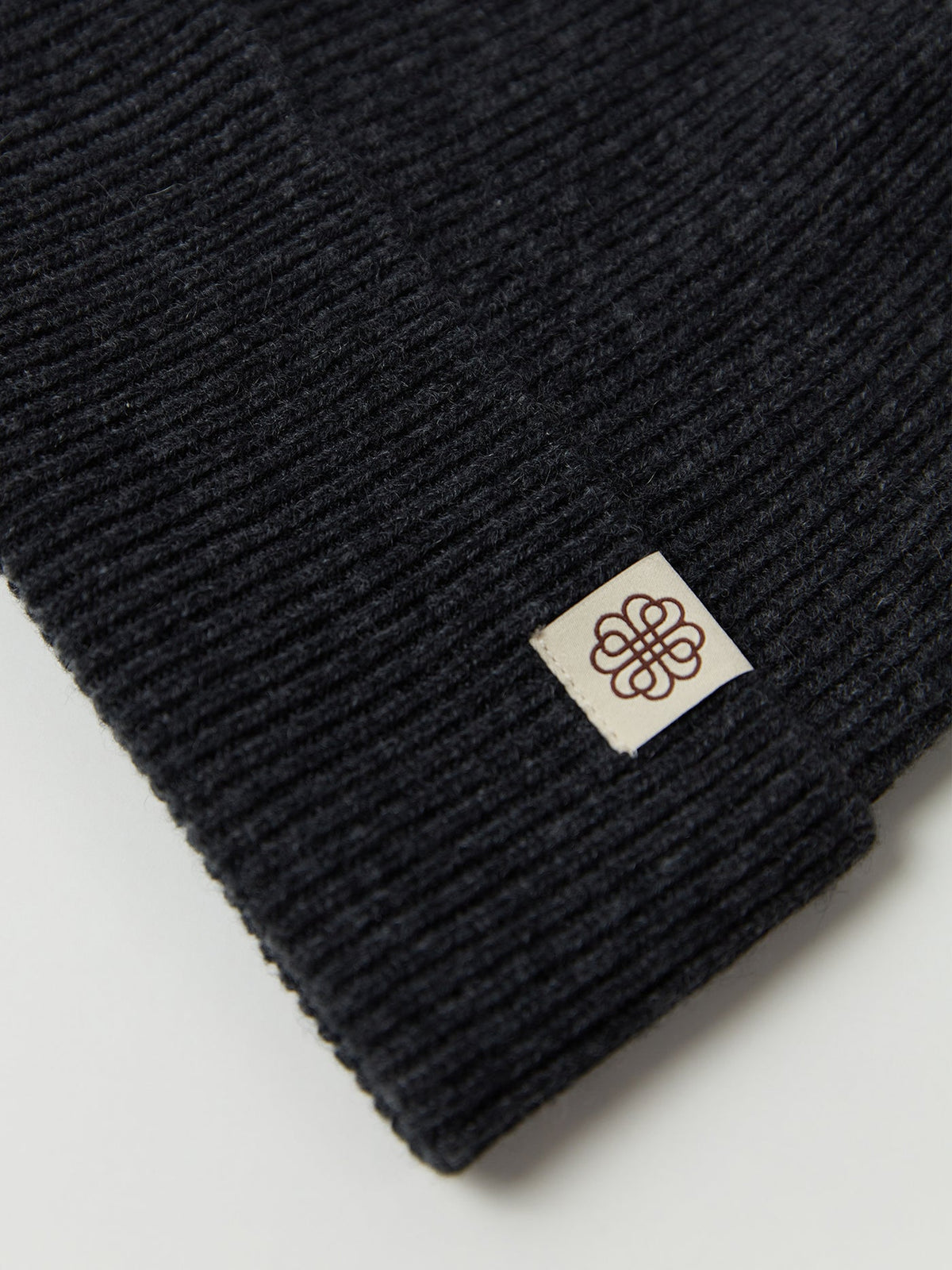 Cashmere Rib Knit Beanie — Charcoal