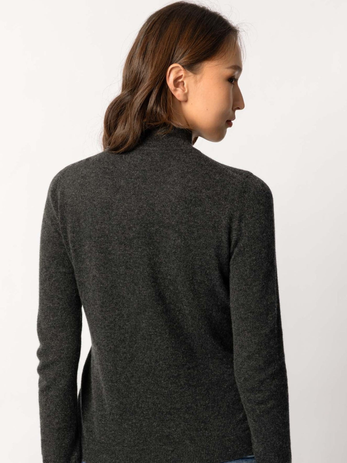 Essential Cashmere Mock Neck Sweater — Charcoal