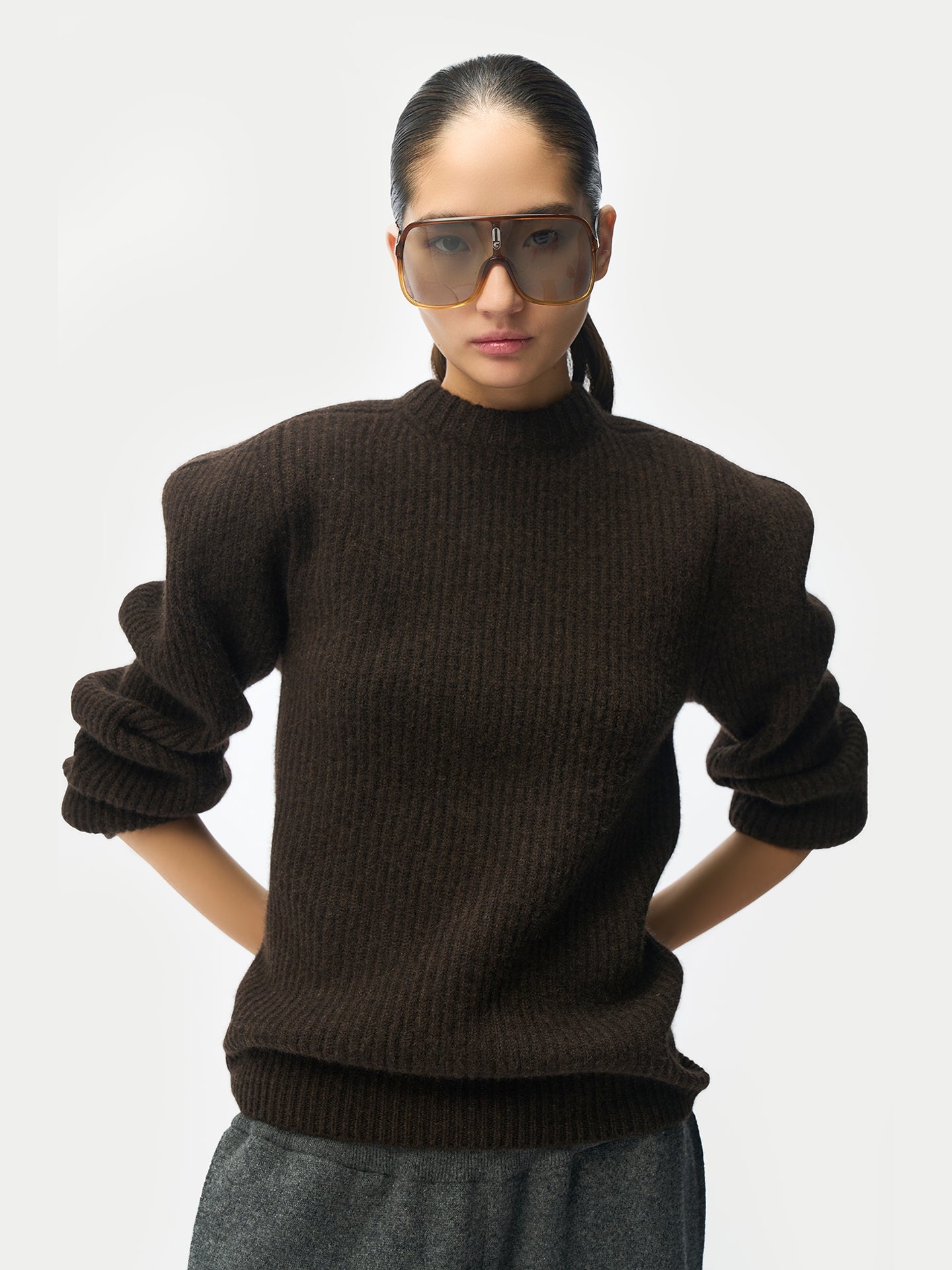Sculpted-Shoulder Cashmere Sweater — Deep Mole