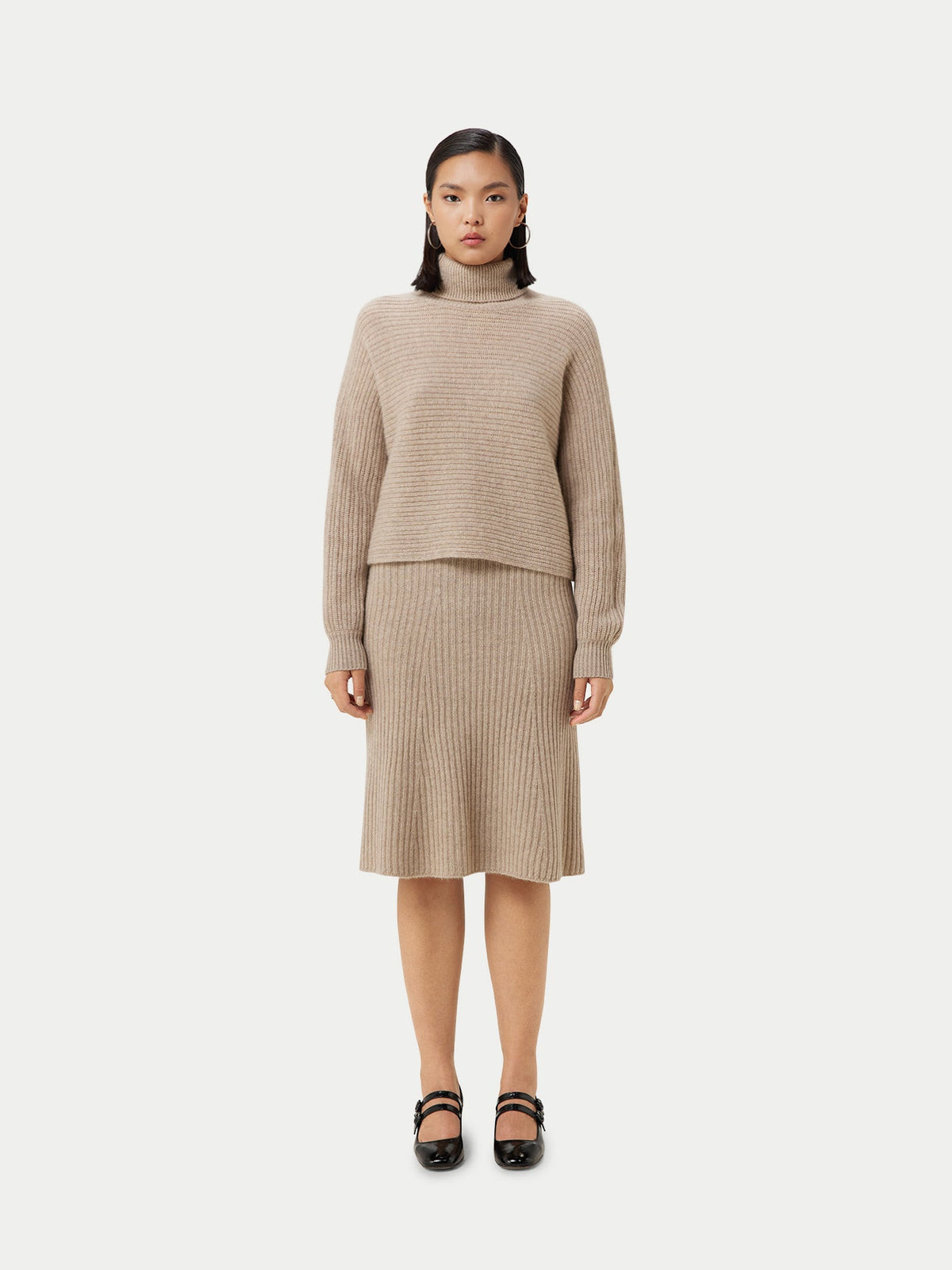 Natural Color Cashmere Cropped T-neck Sweater — Dusty Beige