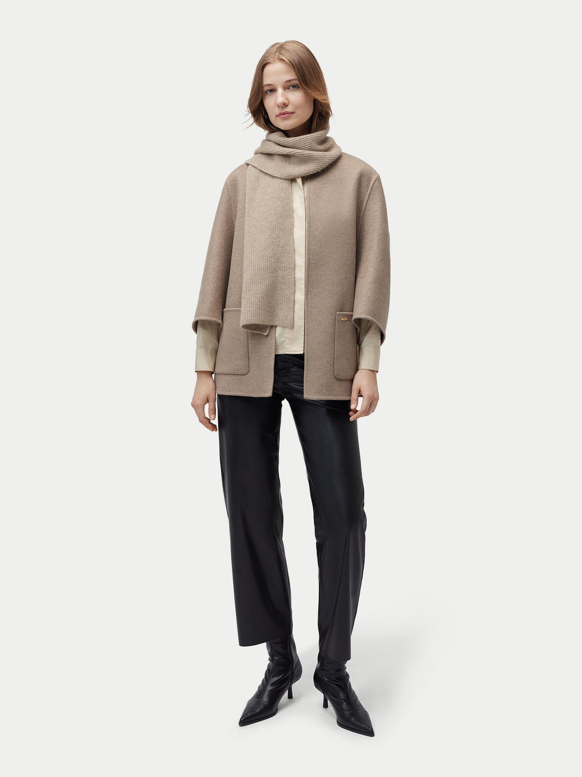 Fisherman Knit Scarf — Dusty Beige