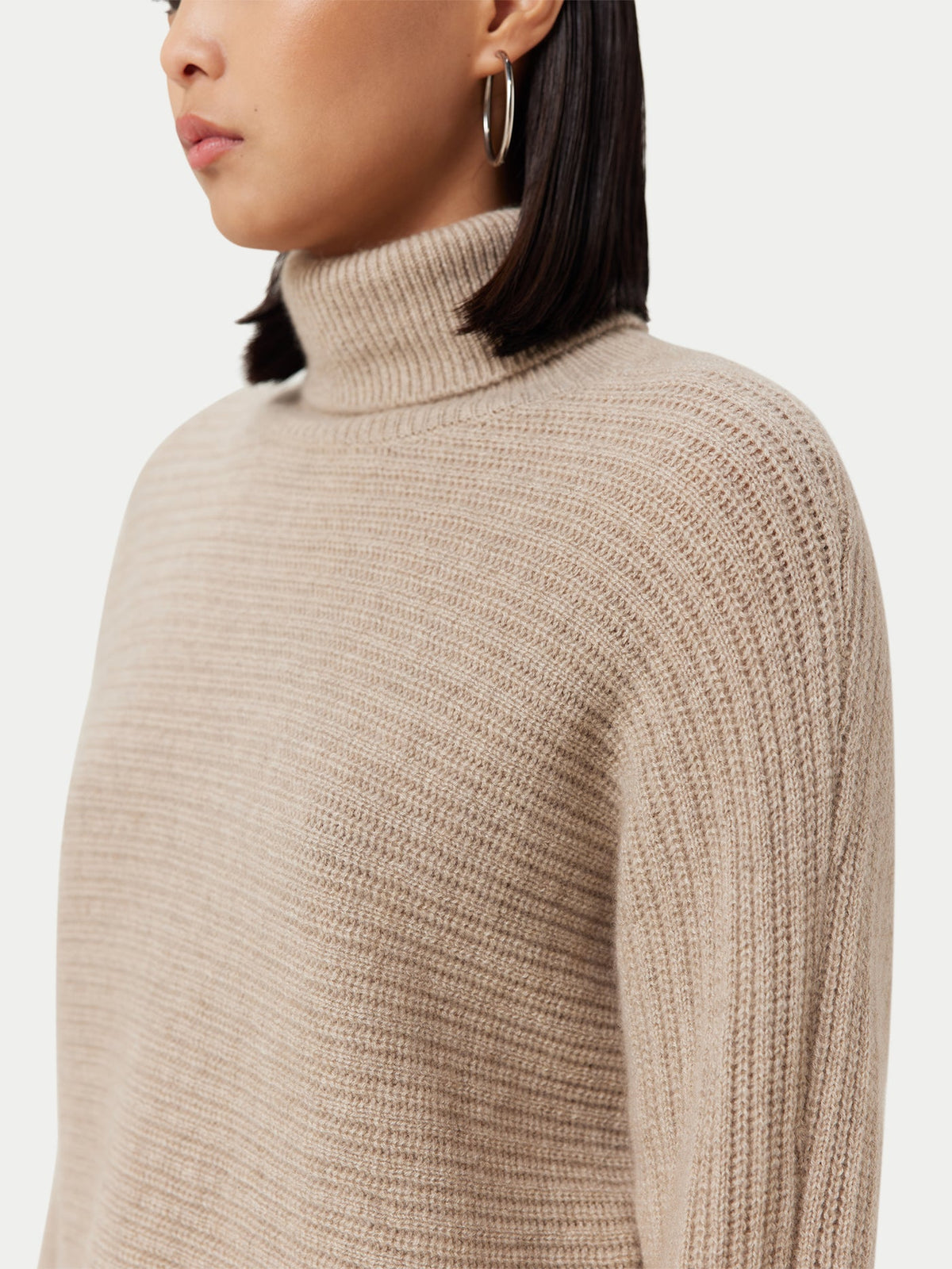 Natural Color Cashmere Cropped T-neck Sweater — Dusty Beige