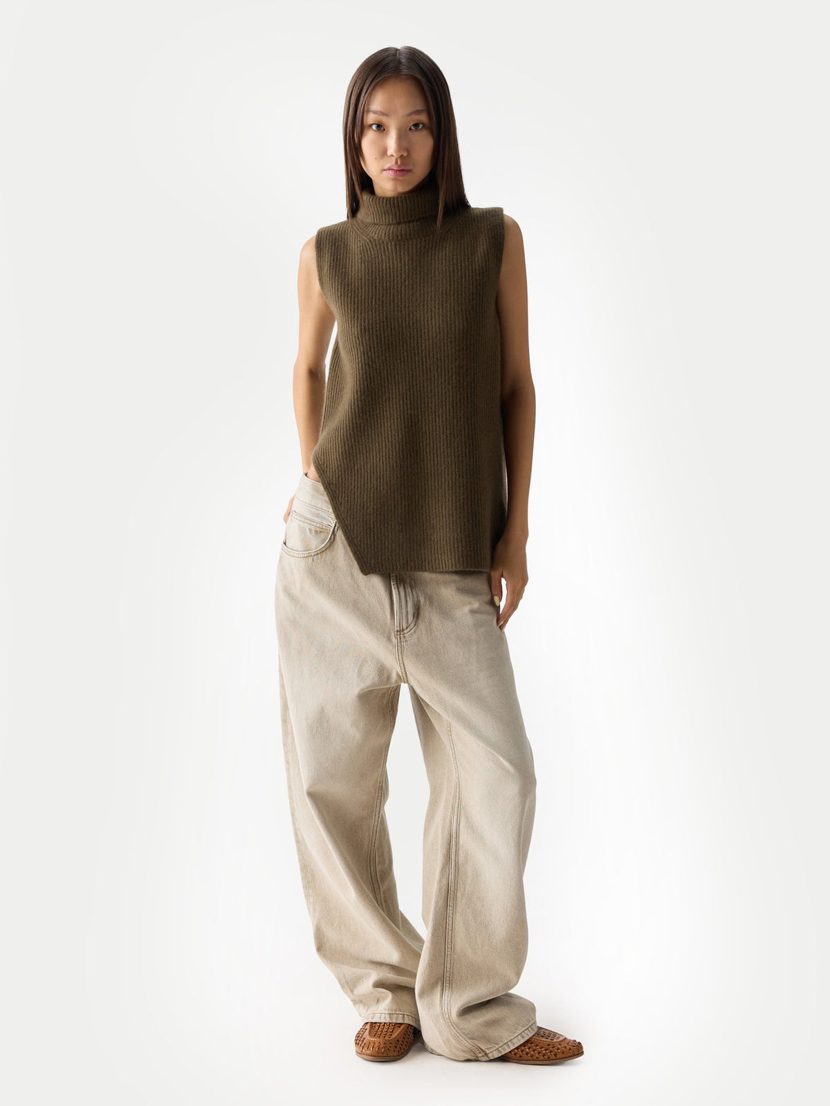 Turtle Neck Cashmere Vest — Earth Brown