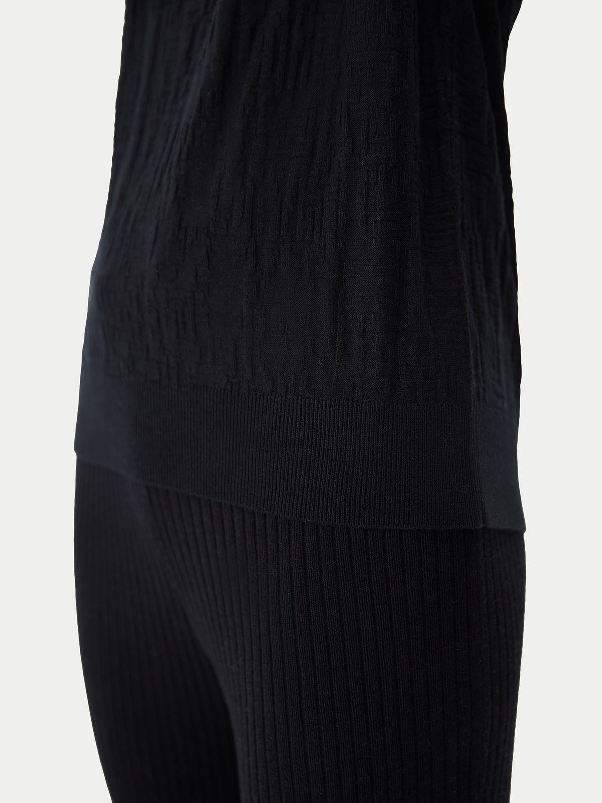 Silk Cashmere T-shirt — Graphite Black