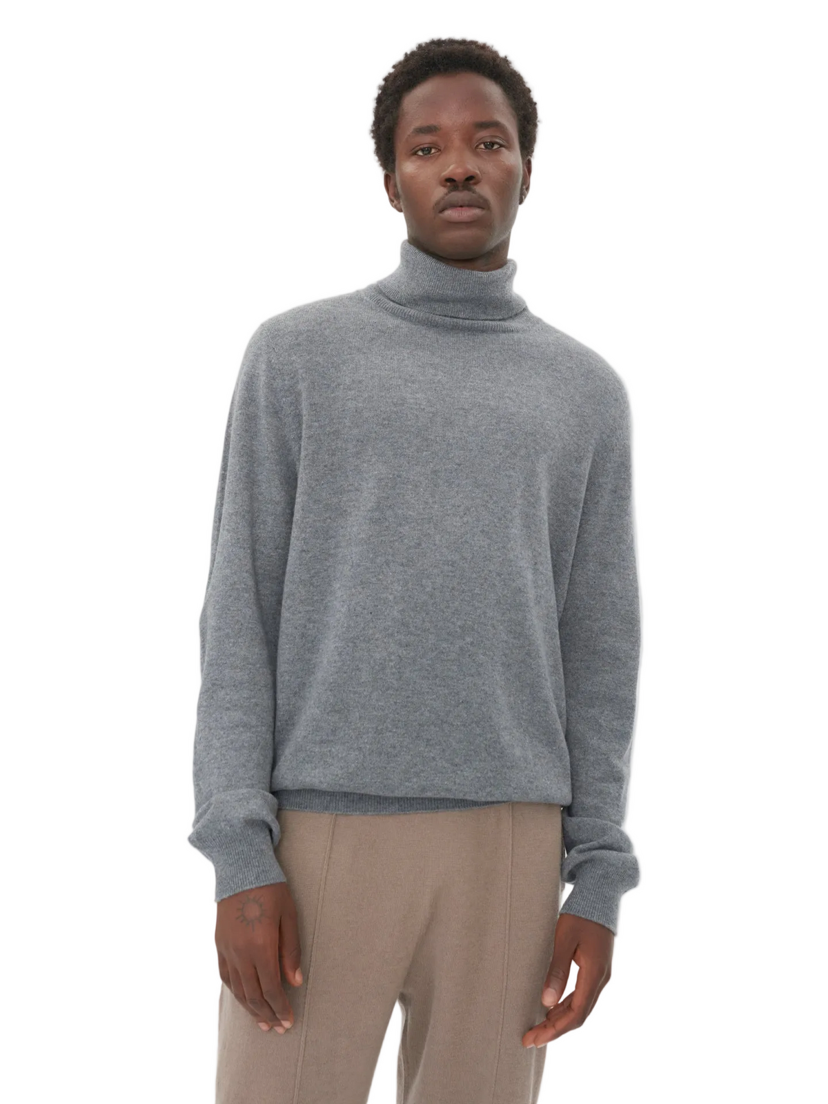 Essential Turtleneck Cashmere Sweater — Gray
