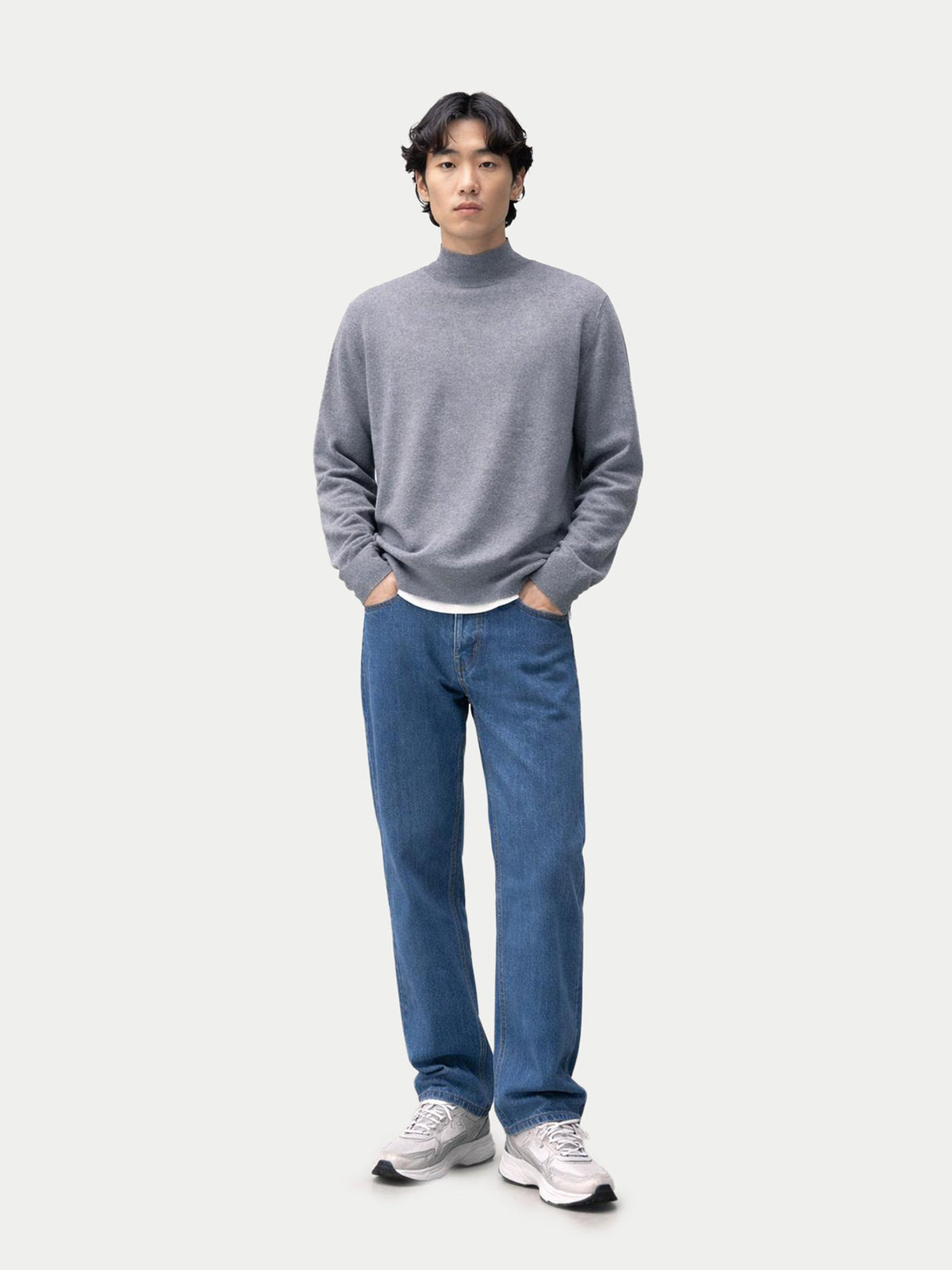 Timeless Mock Neck Cashmere Sweater — Gray