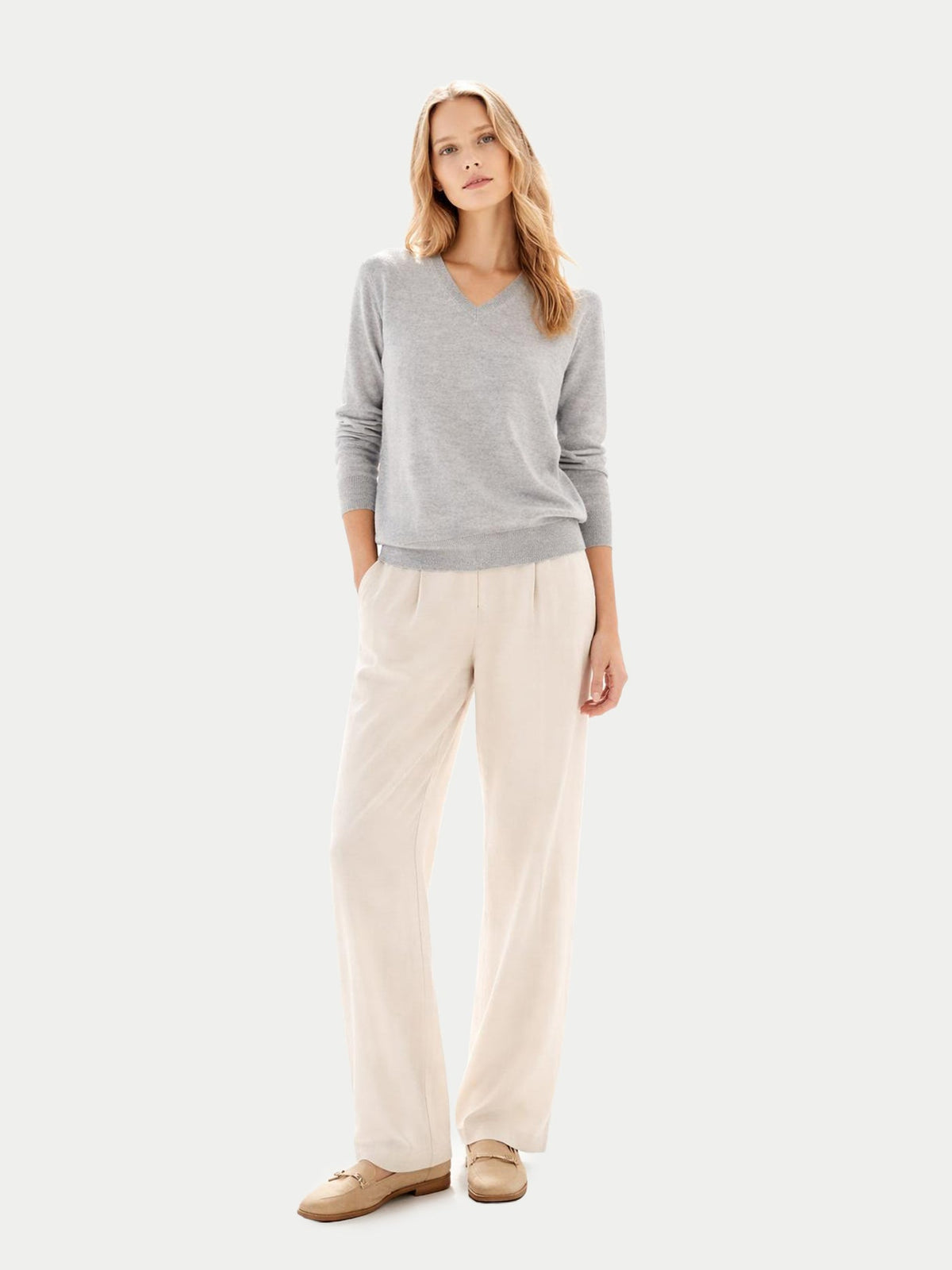 Timeless Cashmere V-neck Sweater — Light Gray
