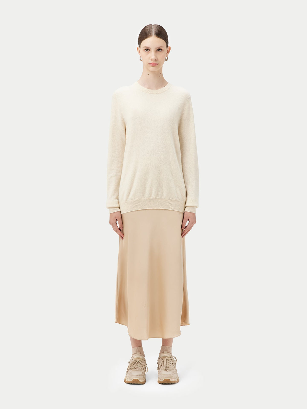 Essential Cashmere Crewneck Sweater — Natural