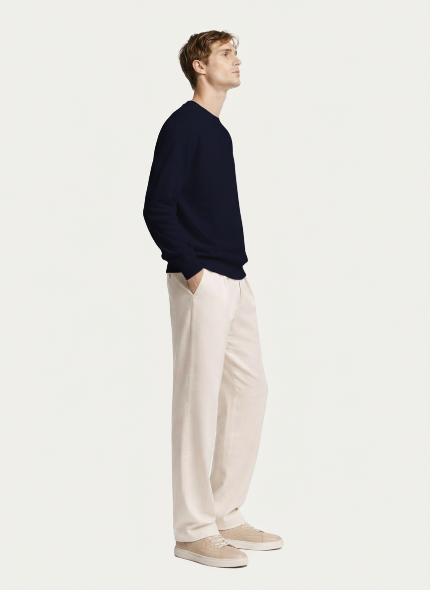 Essential Crewneck Cashmere Sweater — Navy