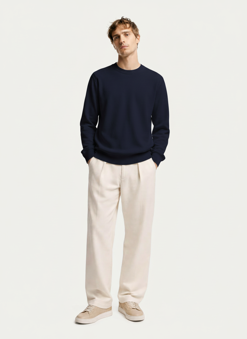 Essential Crewneck Cashmere Sweater — Navy