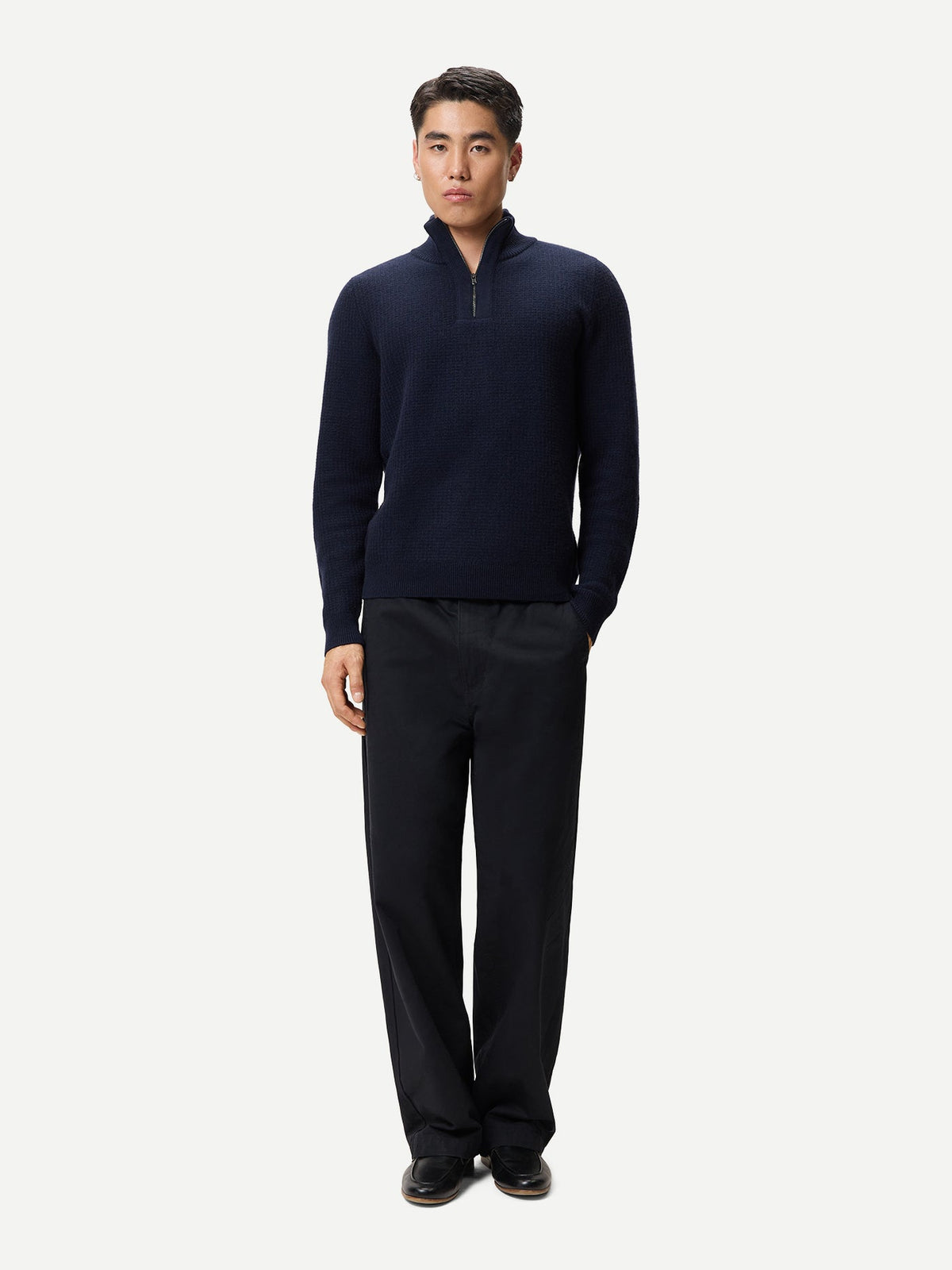 Men's Cashmere Waffle Knit Half-zip Sweater — Navy