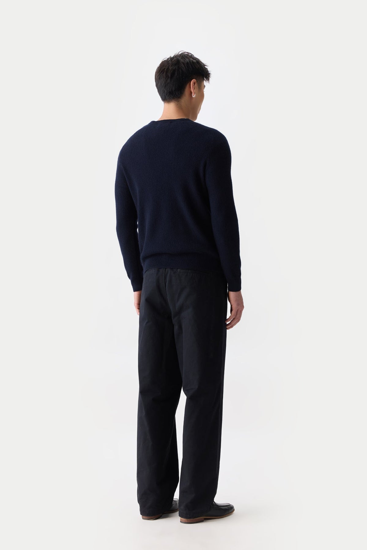 Men's Ribbed Cashmere Sweater — Navy