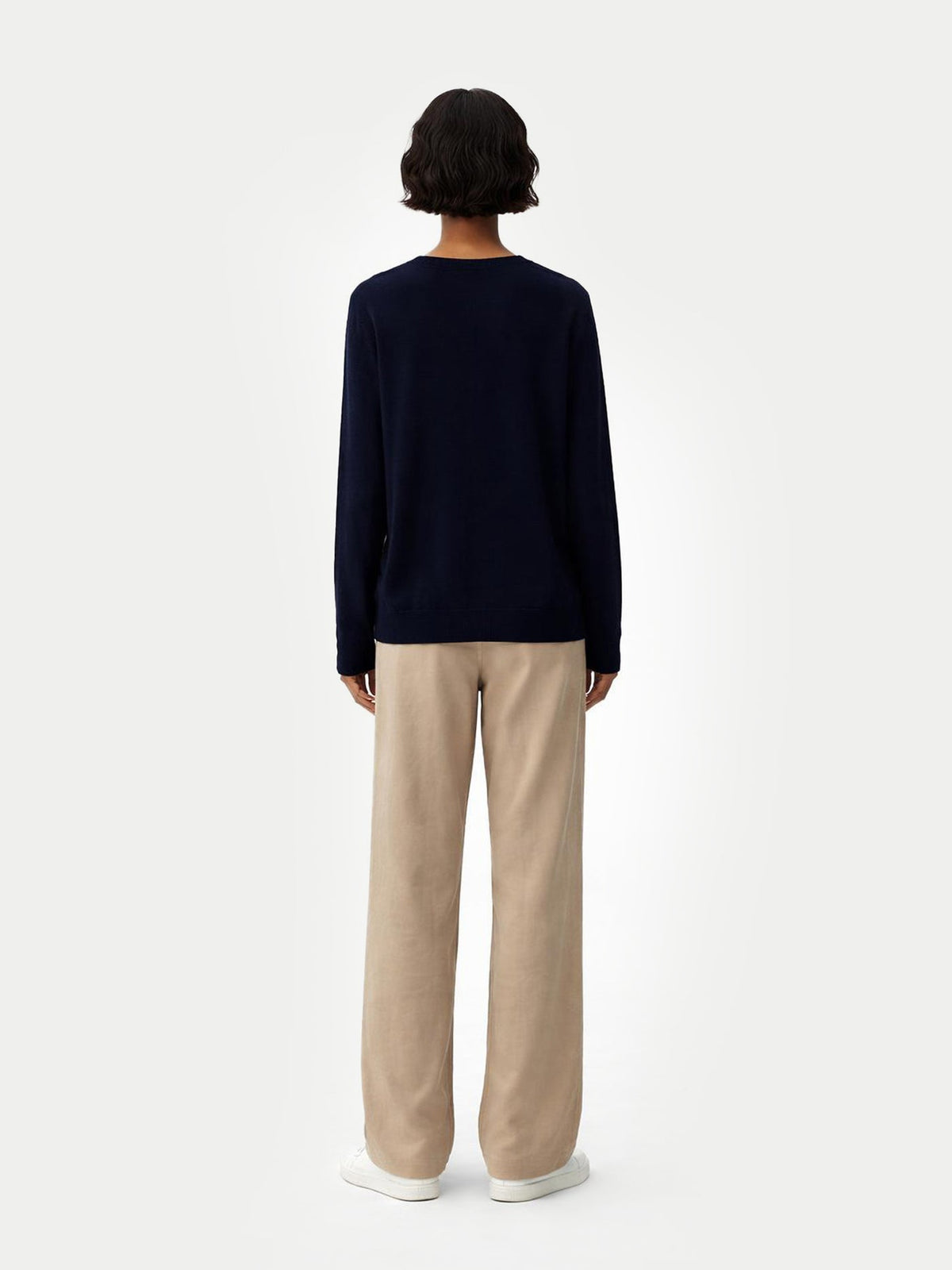 Essential Cashmere V-neck Sweater — Navy Blue