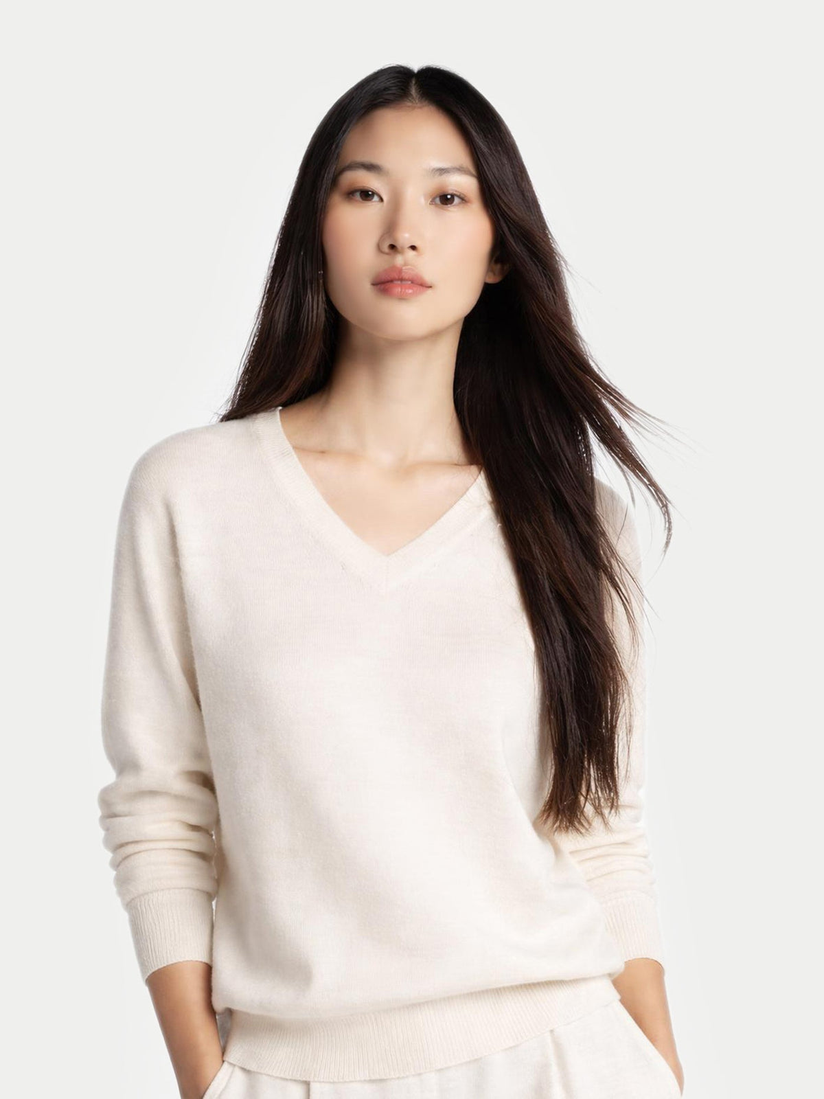 Essential Cashmere V-neck Sweater — Off-white