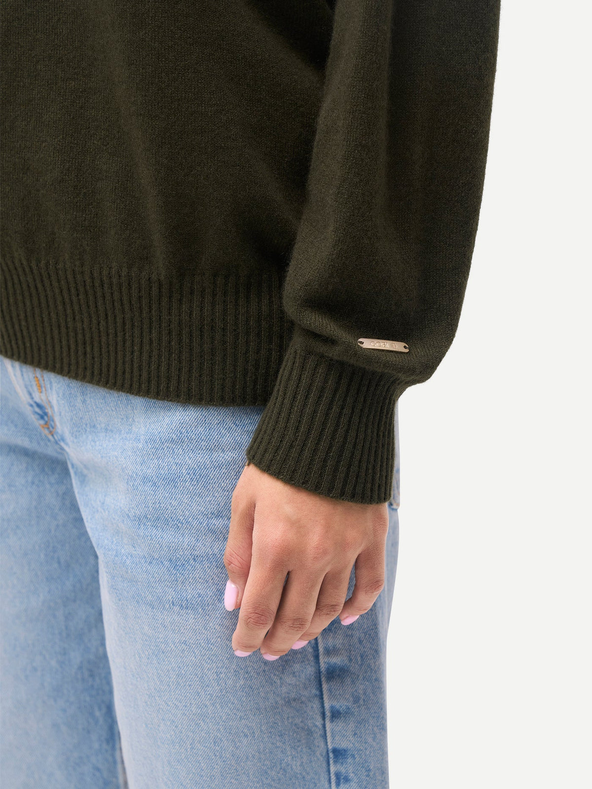 Women T-neck Cashmere Sweater — Olive Green