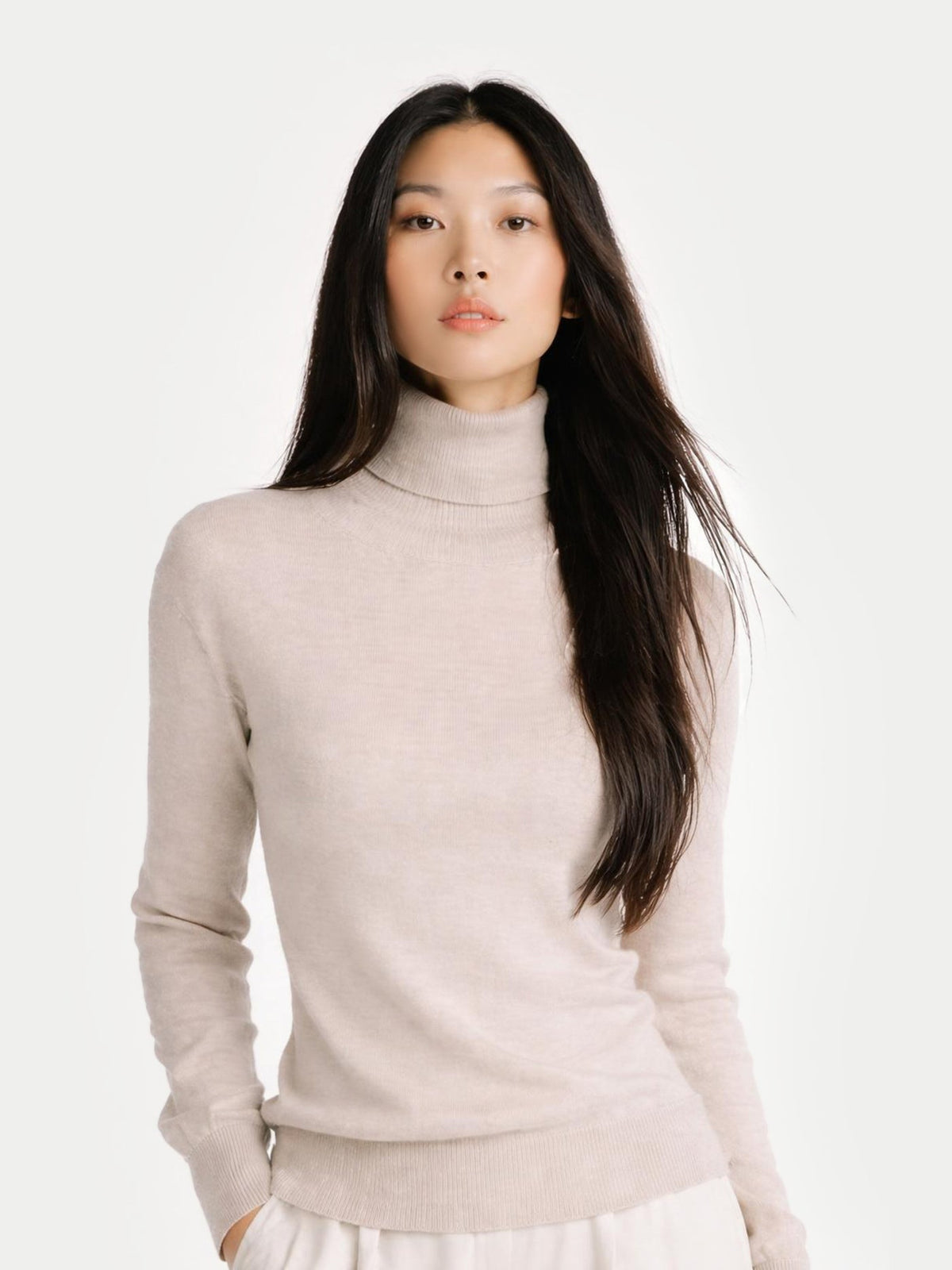 Essential Cashmere Turtleneck Sweater — Soft Beige
