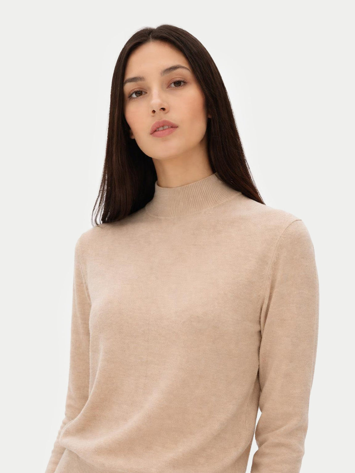 Essential Cashmere Mock Neck Sweater — Soft Beige