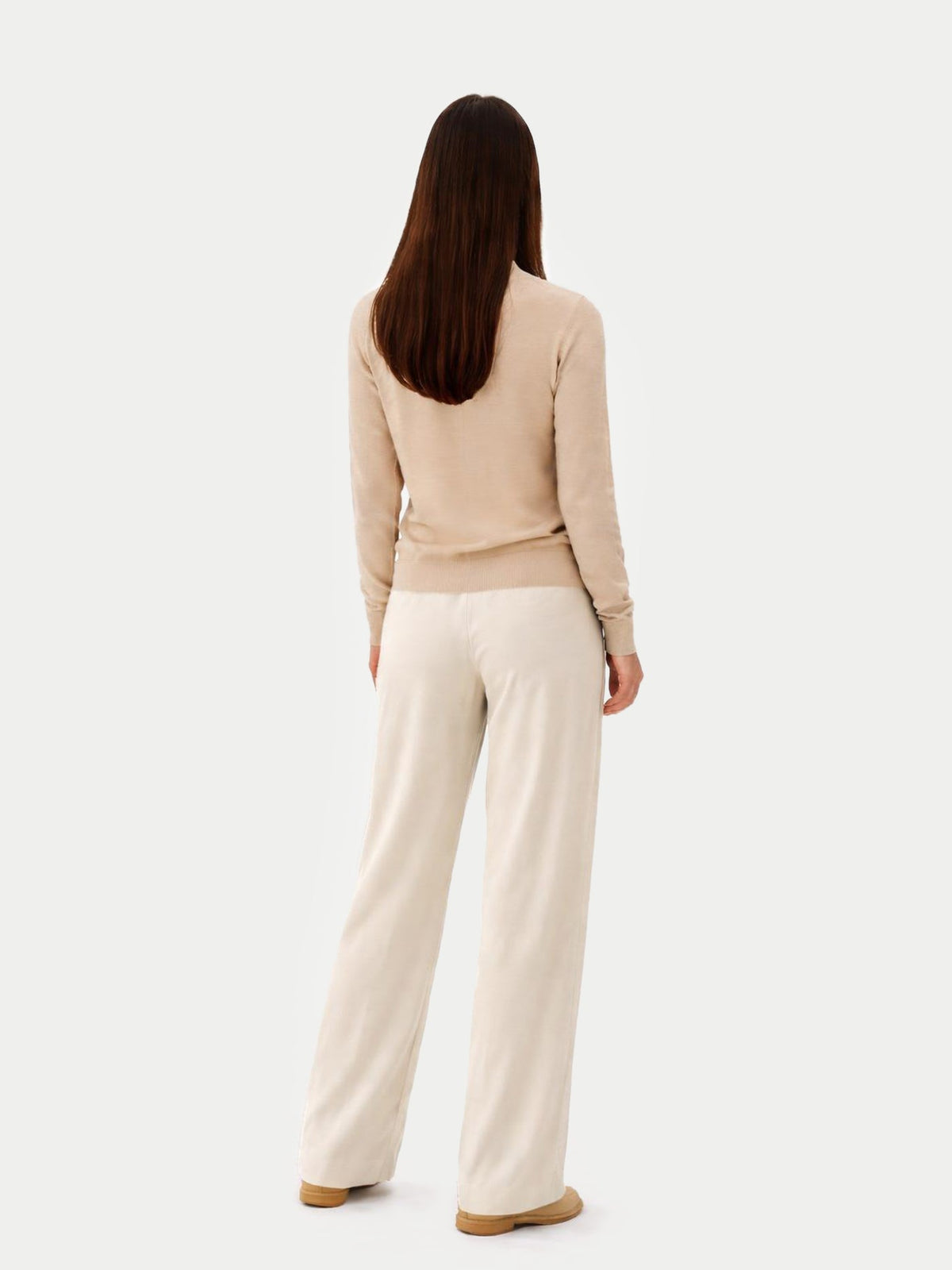 Essential Cashmere Mock Neck Sweater — Soft Beige